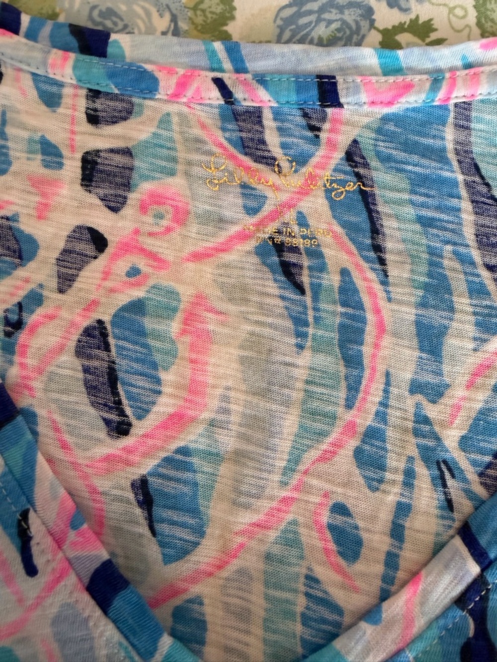 Lilly Pulitzer Etta Vibrant Blue & Pink V-Neck Pullover Tee - Picture 2 of 3